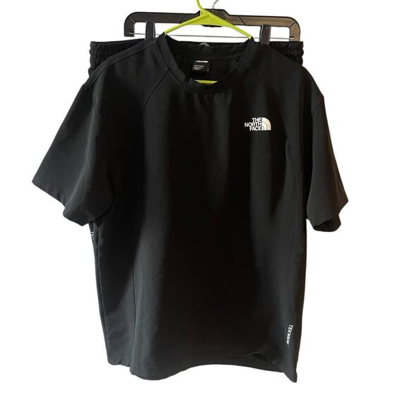 The North Face Men's Flashdry Tekware Drawstring zip pocket Black Set - Picture 1 of 6